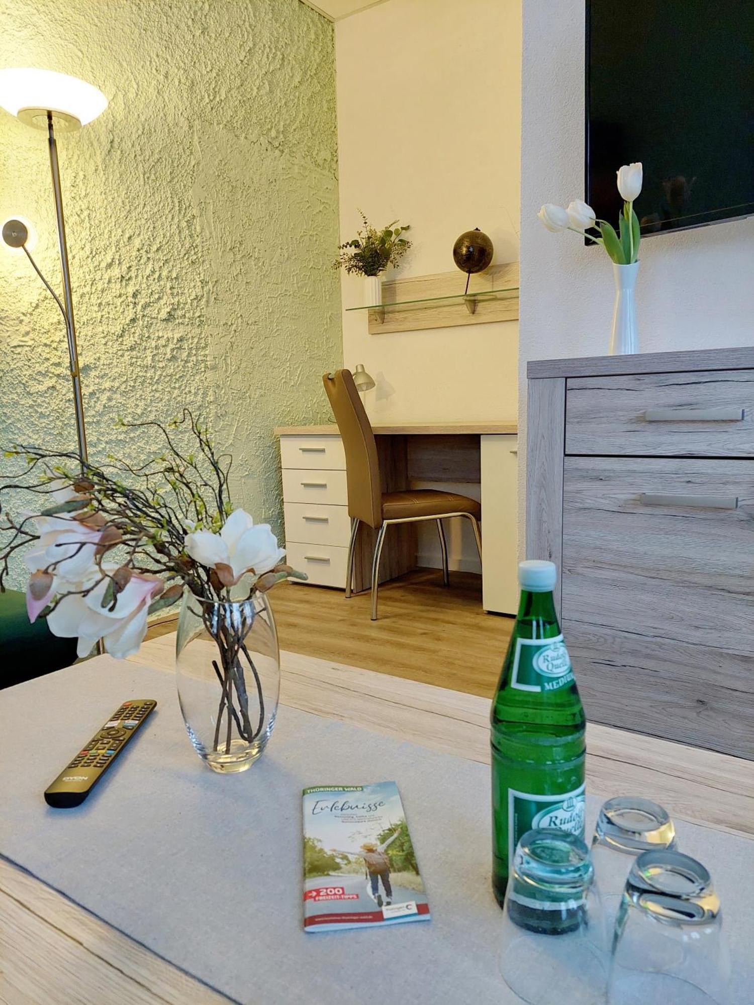 Schlossgartenpassage Ohrdruf Ngoại thất bức ảnh